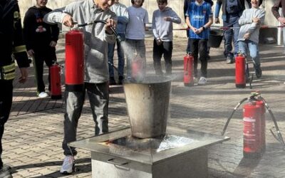 Katastrophenschutztag der Klassen 6a und 6b in der Jahnhalle